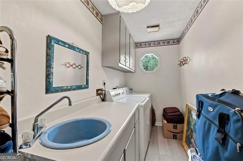 5497 Georgetown TRCE SW Lilburn, GA 30047