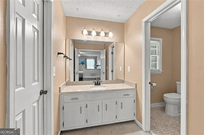 5497 Georgetown TRCE SW Lilburn, GA 30047