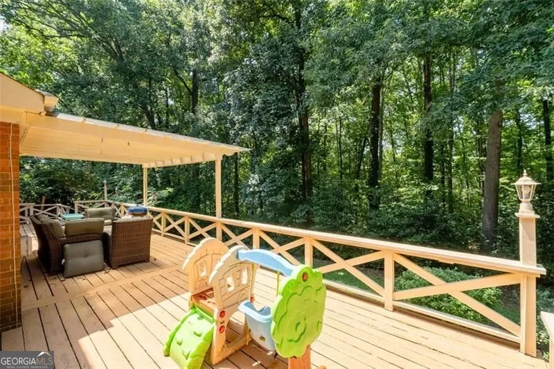5497 Georgetown TRCE SW Lilburn, GA 30047