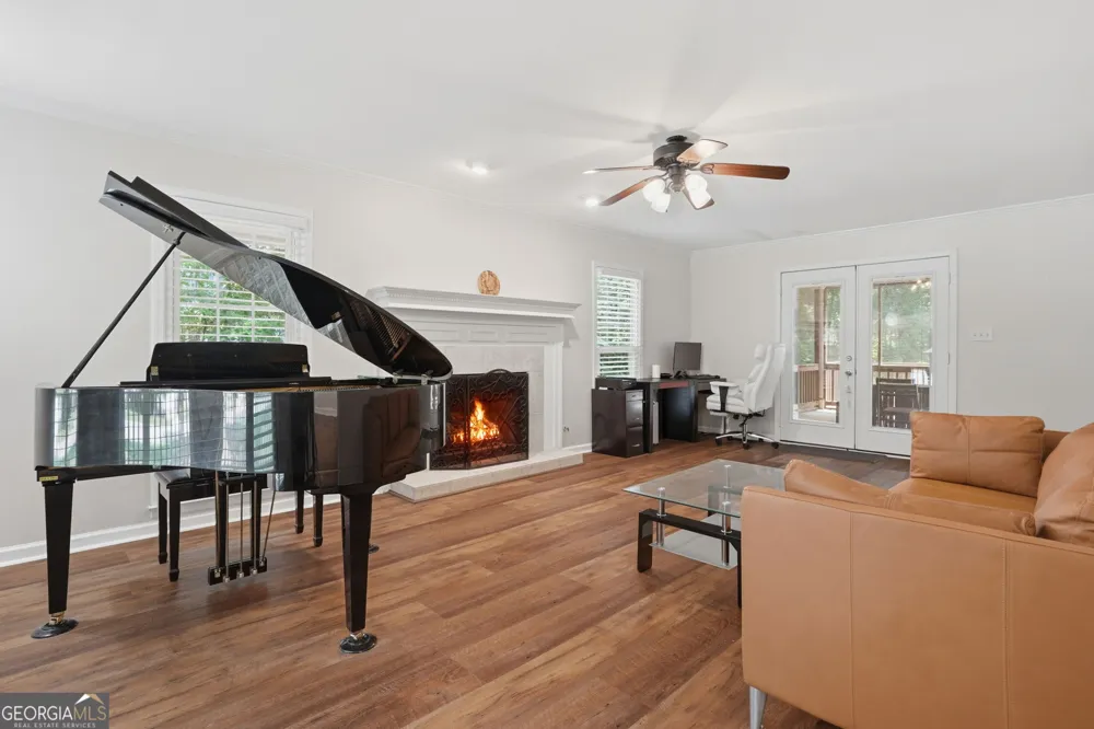 118 Kimmer RD Peachtree City, GA 30269