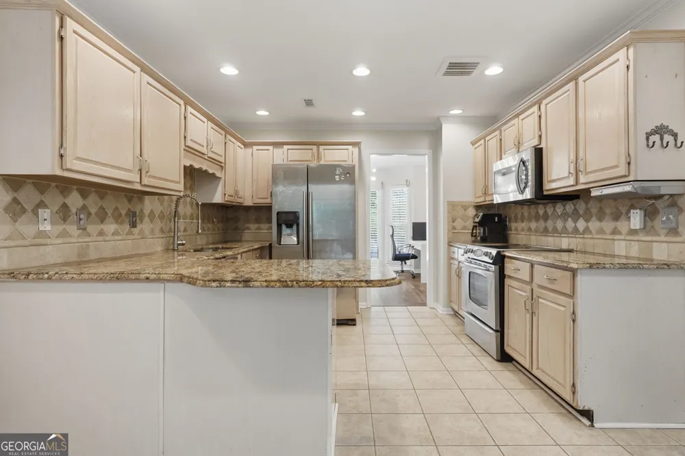 118 Kimmer RD Peachtree City, GA 30269
