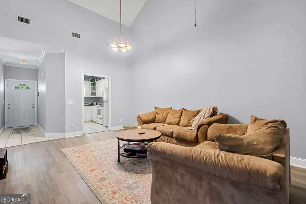 157/159 Drew CIR Brunswick, GA 31525