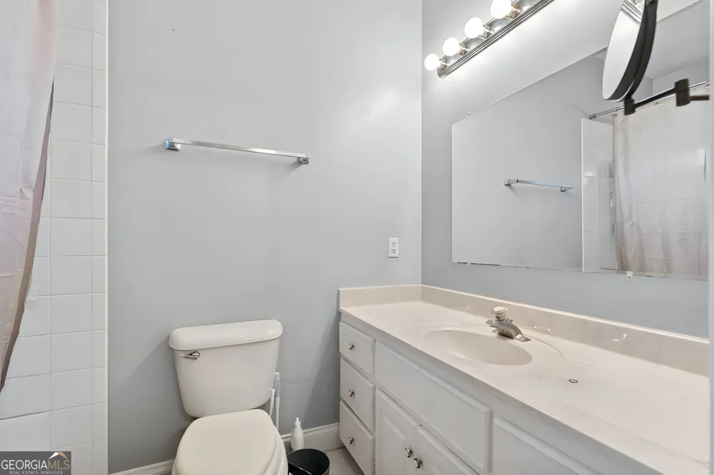 157/159 Drew CIR Brunswick, GA 31525