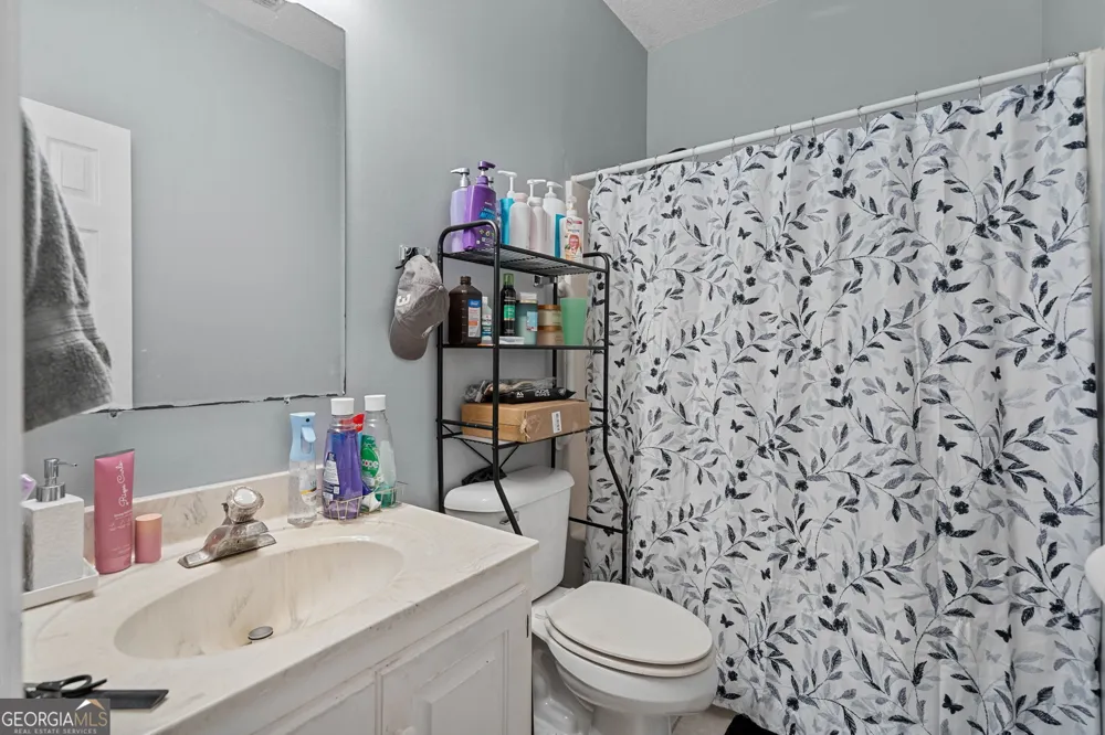 157/159 Drew CIR Brunswick, GA 31525