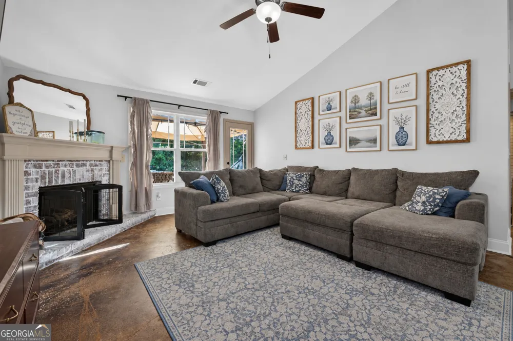 142 Sugar Creek DR Cornelia, GA 30531