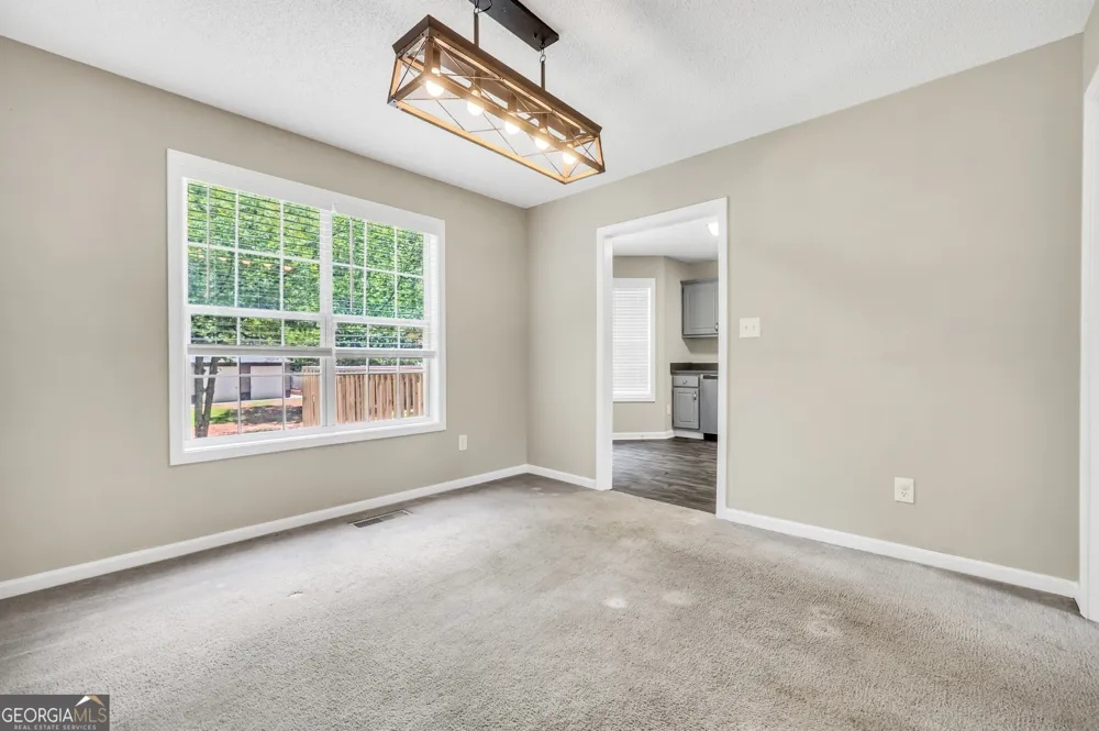 105 Dawn CT Jackson, GA 30233