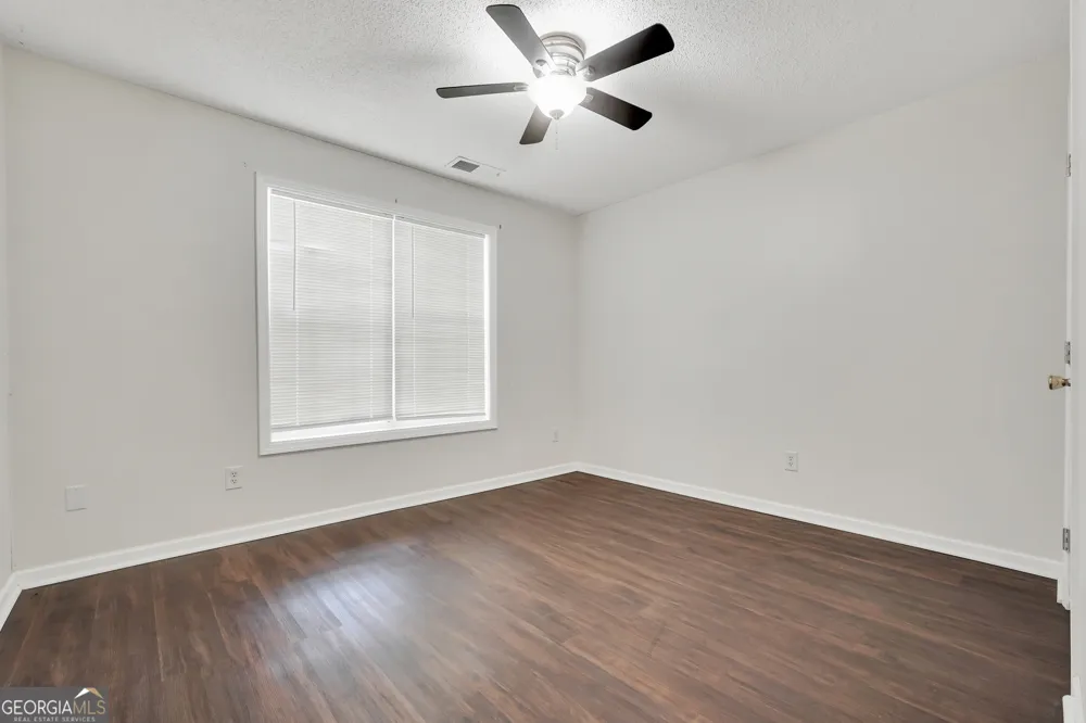 105 Dawn CT Jackson, GA 30233