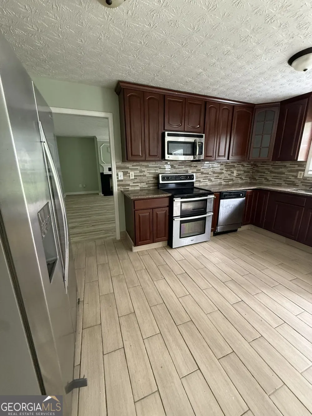 755 Tara BND Hampton, GA 30228