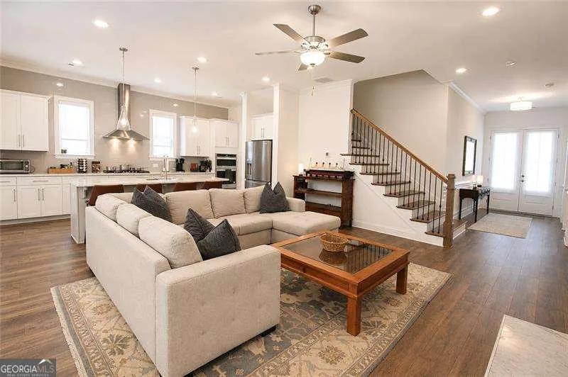 116 Ivey WAY Woodstock, GA 30188