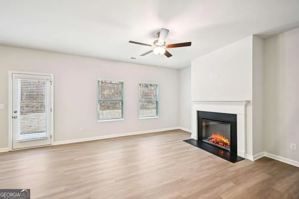 355 Cedar Wood TRCE Winder, GA 30680