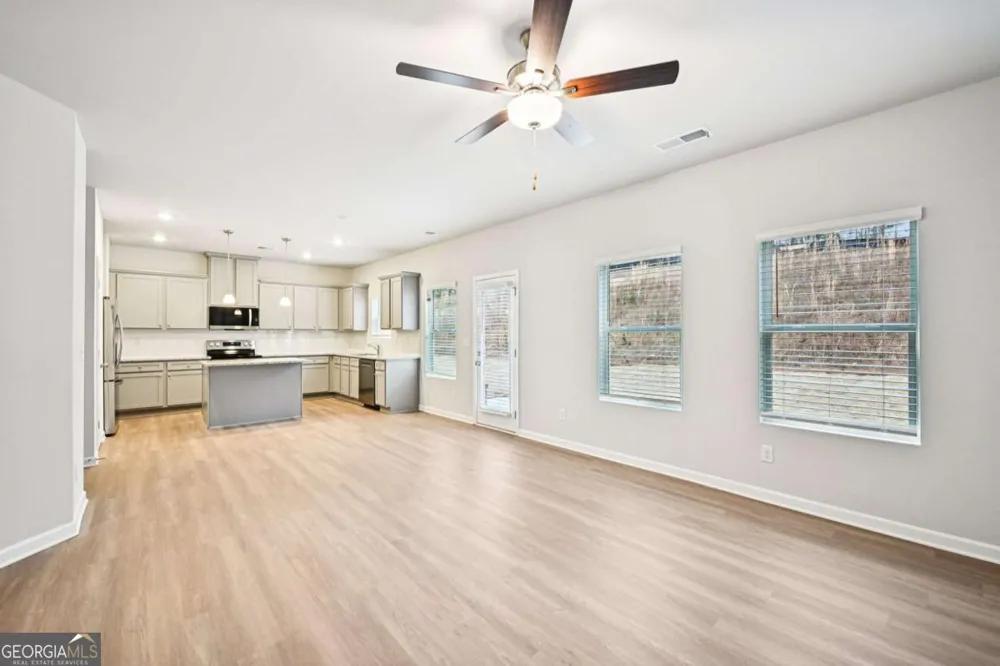 355 Cedar Wood TRCE Winder, GA 30680