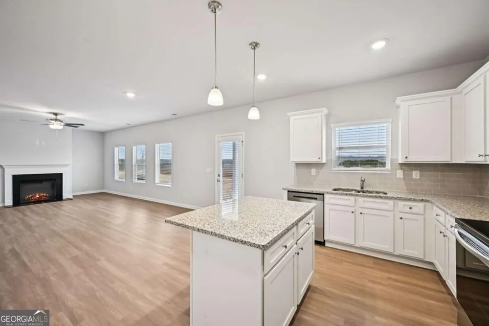 367 Cedar Wood TRCE Winder, GA 30680