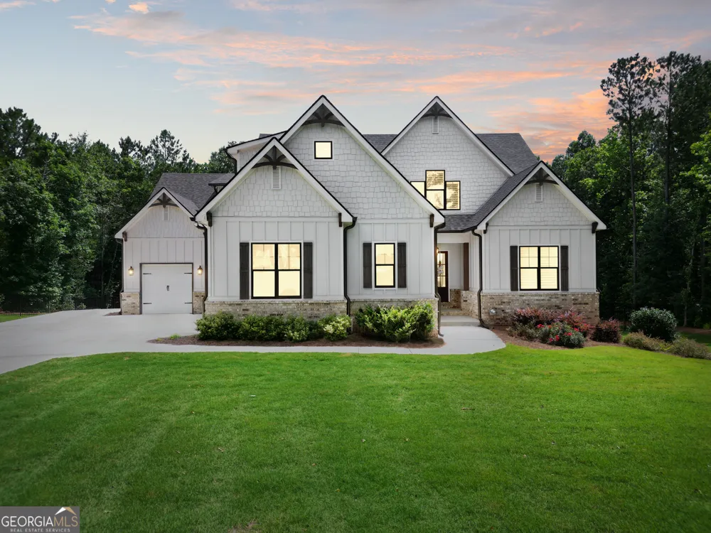 110 Whirlaway CT Forsyth, GA 31029
