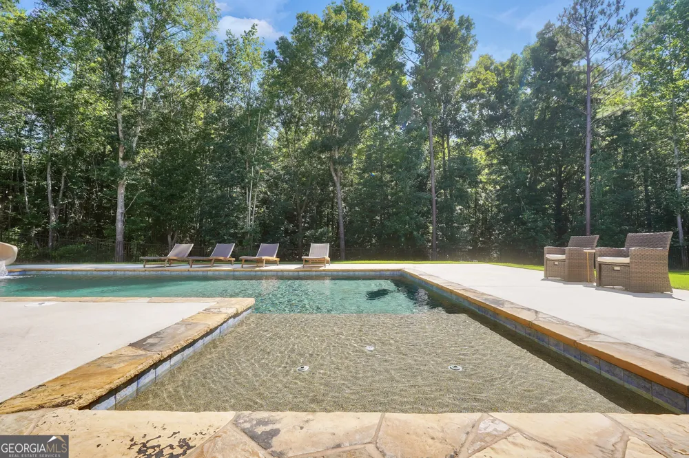 110 Whirlaway CT Forsyth, GA 31029