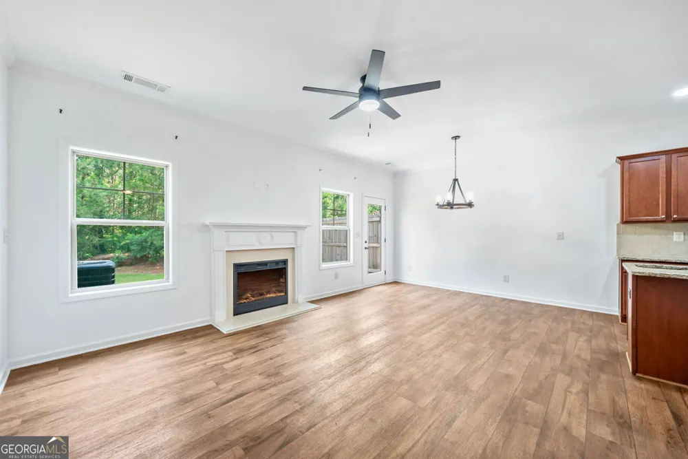 5415 Sycamore CT Oakwood, GA 30566