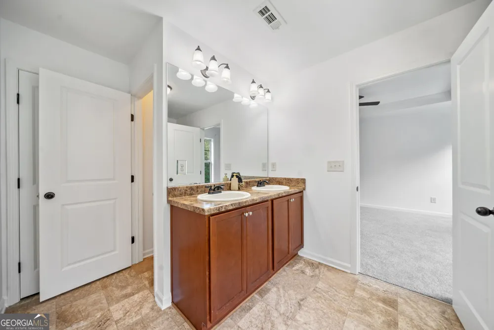 5415 Sycamore CT Oakwood, GA 30566