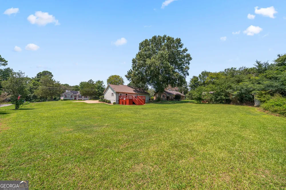 135 Manning Mill RD NW Adairsville, GA 30103