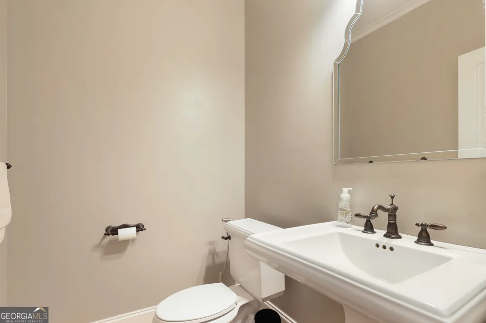 333 Royal Crest CIR Kathleen, GA 31047