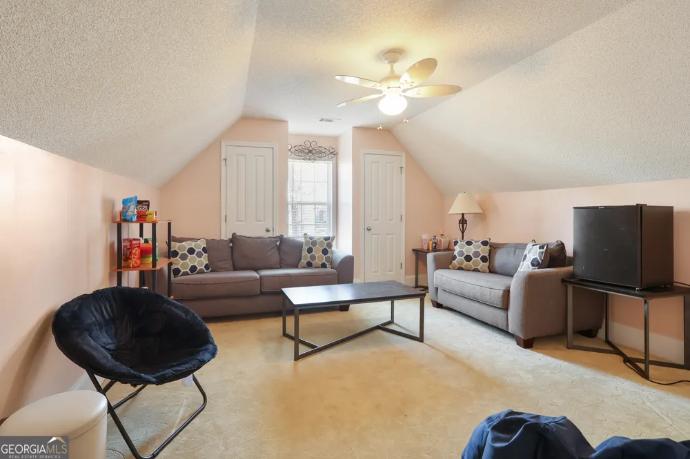 333 Royal Crest CIR Kathleen, GA 31047
