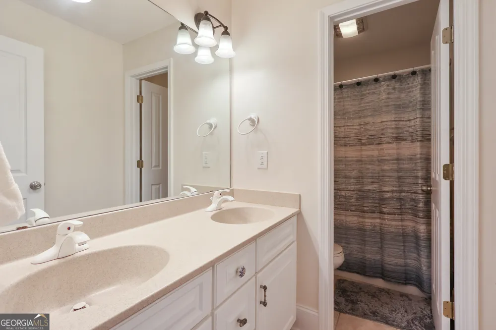 333 Royal Crest CIR Kathleen, GA 31047