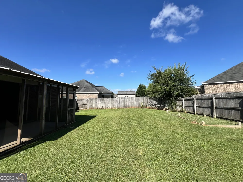 416 Hunts Landing DR Kathleen, GA 31047