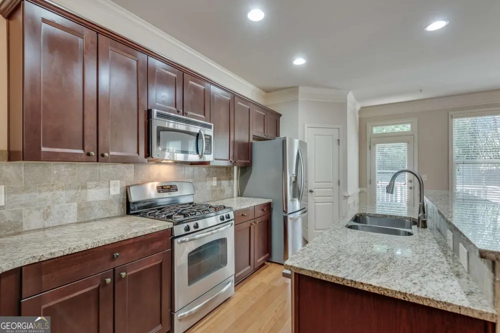 9005 Woodland TRL Alpharetta, GA 30009