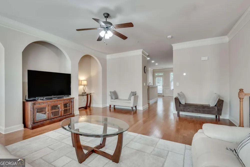 9005 Woodland TRL Alpharetta, GA 30009