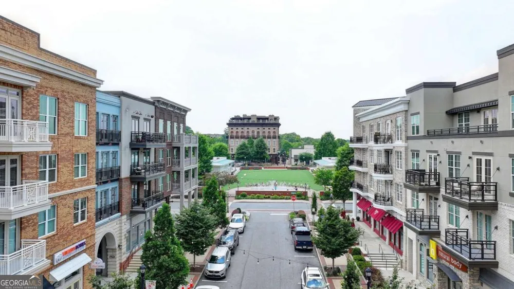9005 Woodland TRL Alpharetta, GA 30009