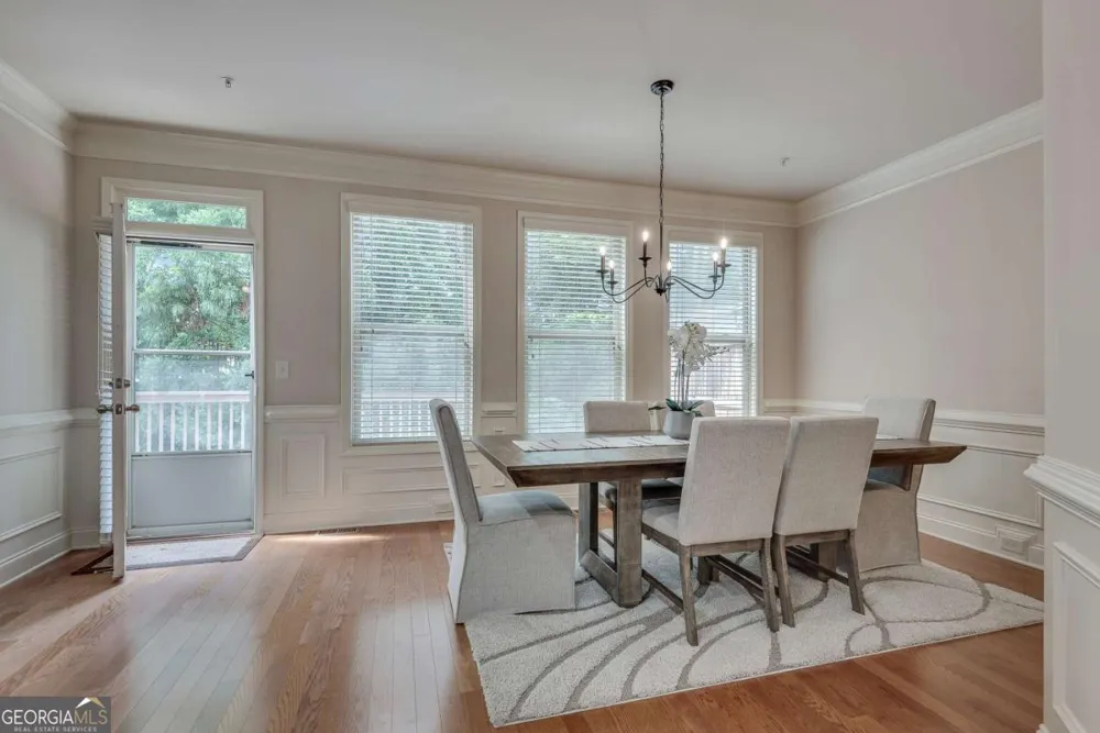 9005 Woodland TRL Alpharetta, GA 30009
