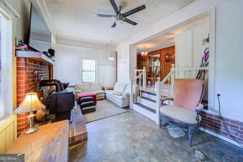 153 Dawson Forest RD Dawsonville, GA 30534
