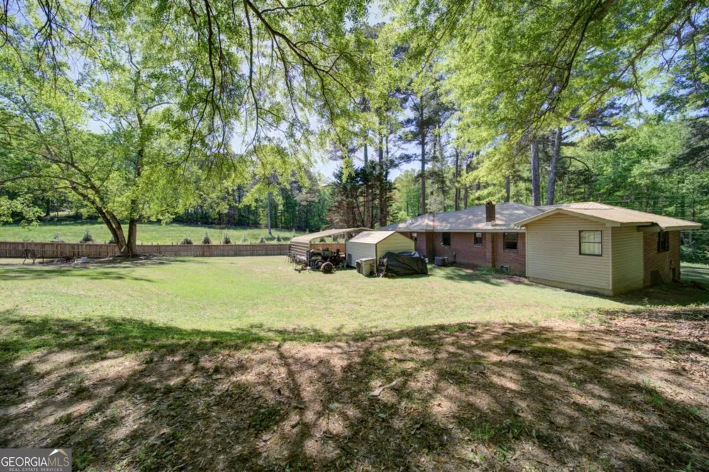 153 Dawson Forest RD Dawsonville, GA 30534