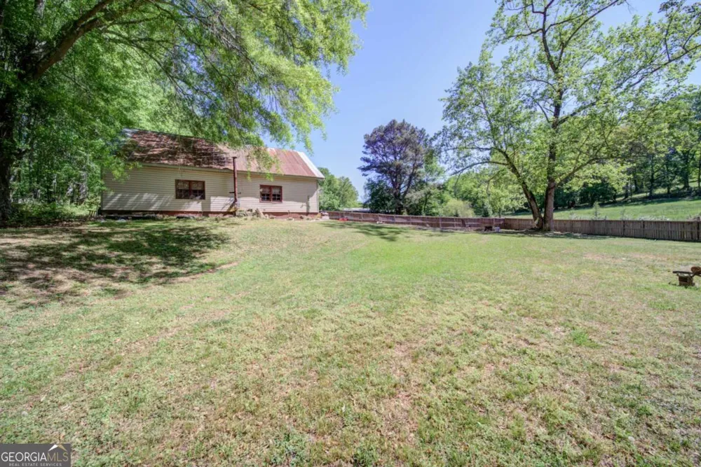 153 Dawson Forest RD Dawsonville, GA 30534