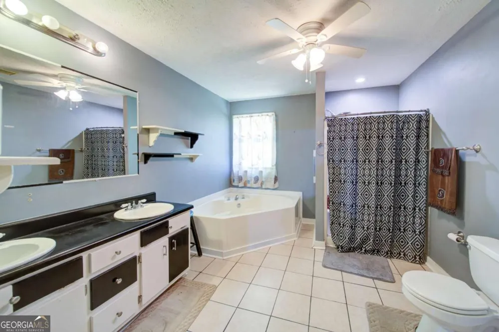 153 Dawson Forest RD Dawsonville, GA 30534
