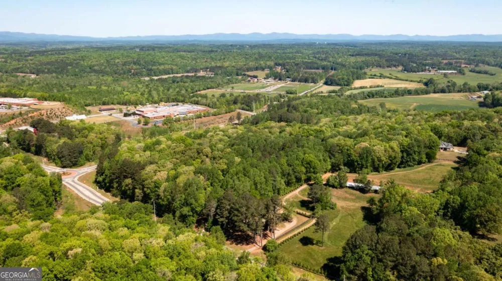 153 Dawson Forest RD Dawsonville, GA 30534