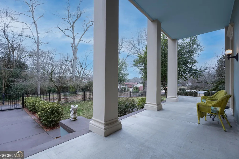 26 Magnolia ST Grantville, GA 30220