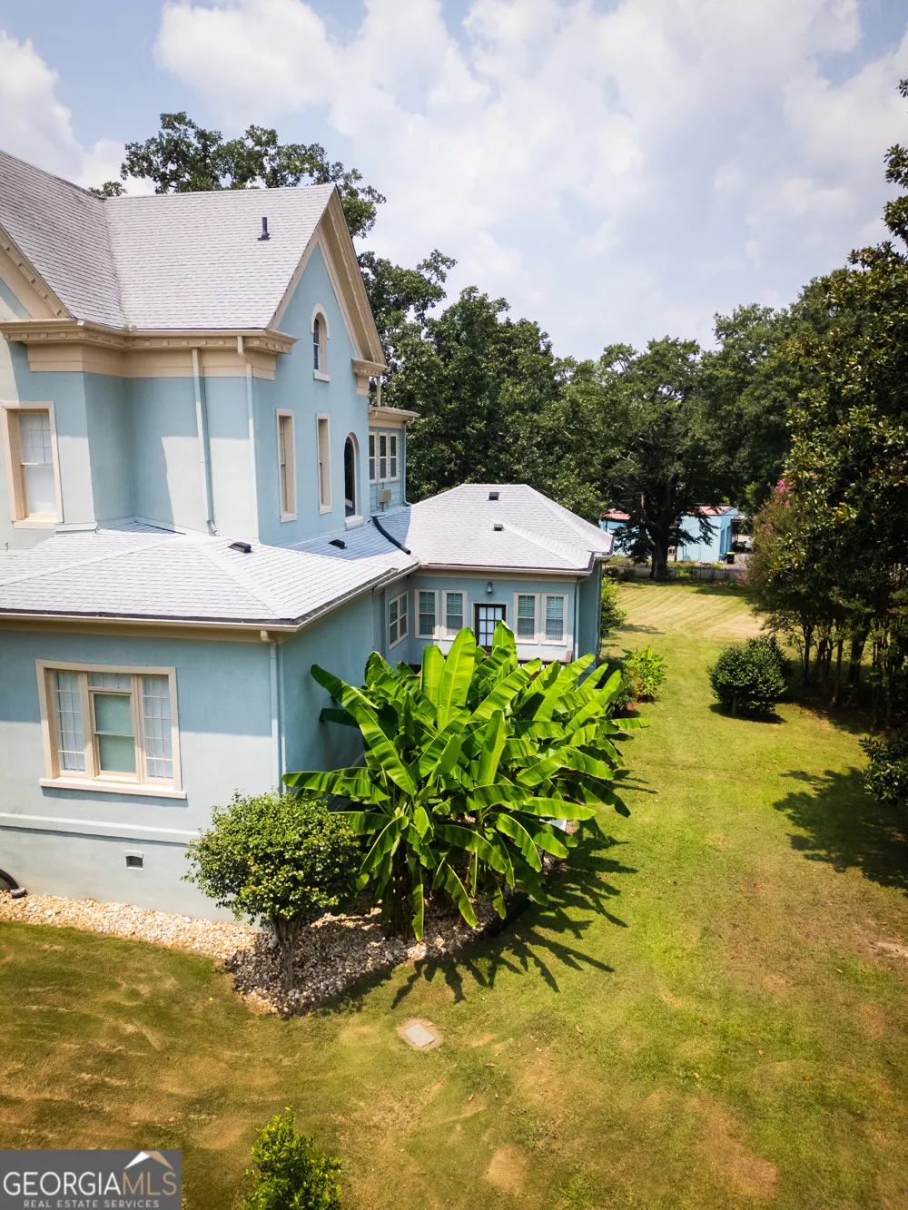 26 Magnolia ST Grantville, GA 30220