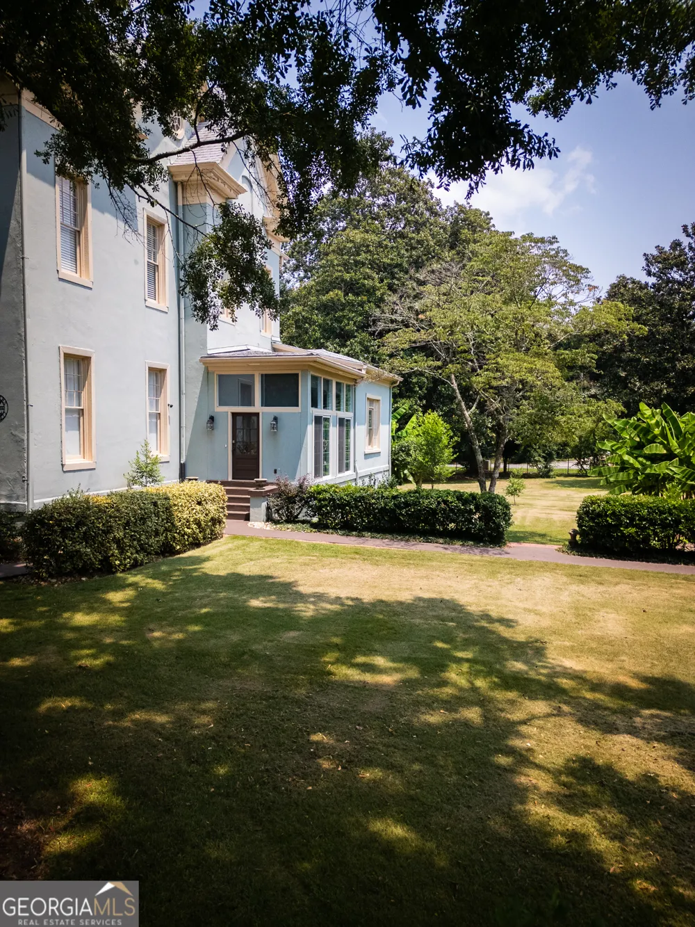 26 Magnolia ST Grantville, GA 30220
