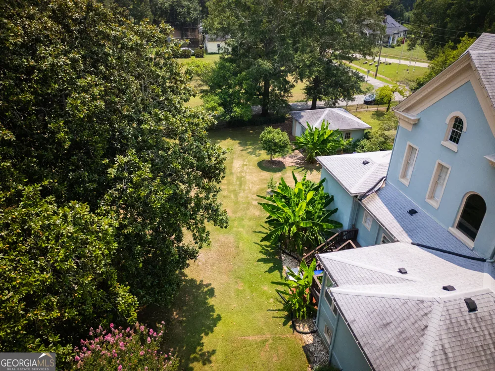 26 Magnolia ST Grantville, GA 30220