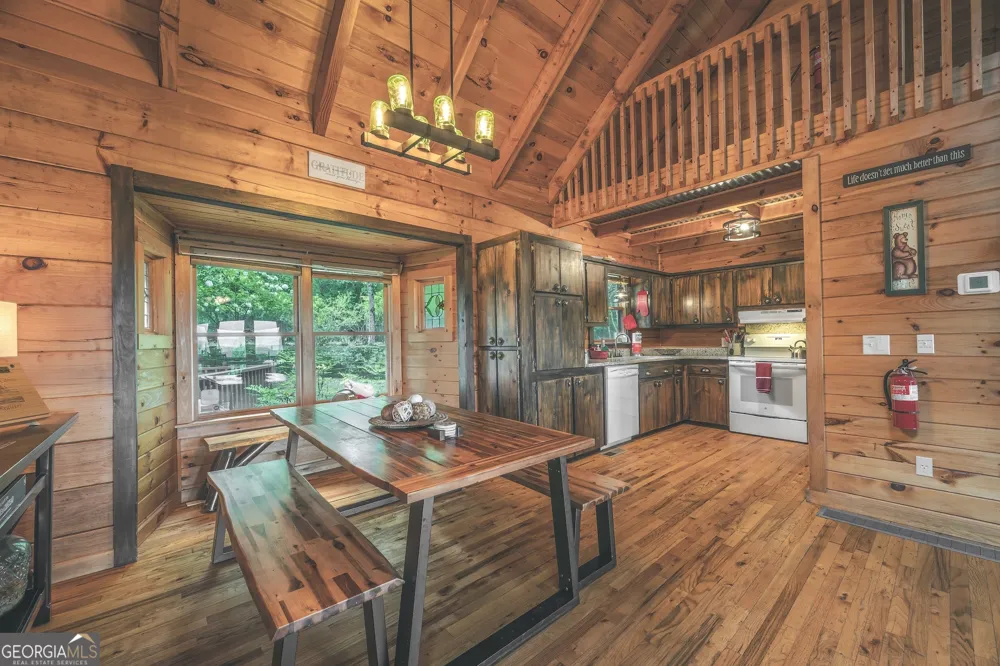 88 Down Yonder RD Morganton, GA 30560