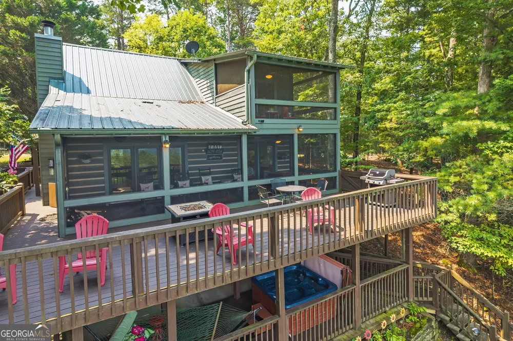 88 Down Yonder RD Morganton, GA 30560