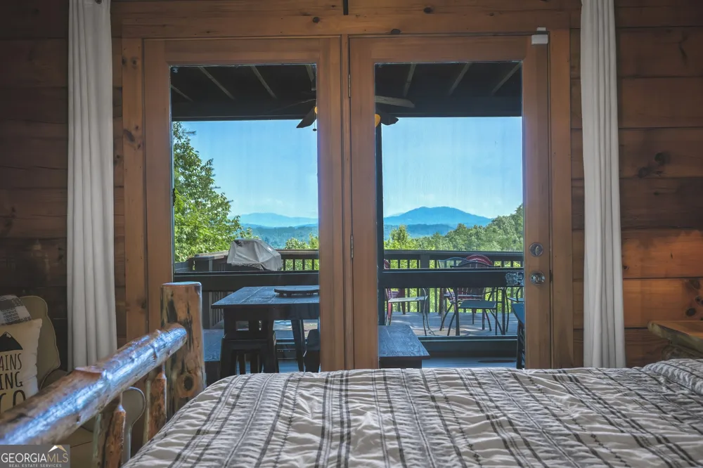 88 Down Yonder RD Morganton, GA 30560