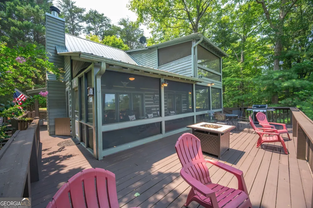 88 Down Yonder RD Morganton, GA 30560