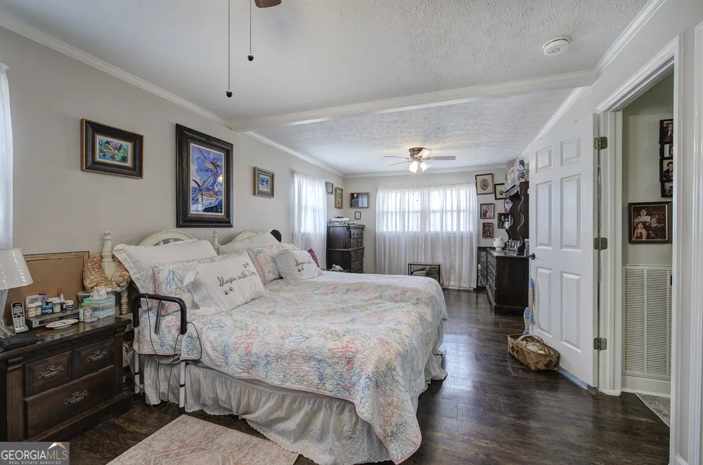 7 Timberwood DR SE Silver Creek, GA 30173