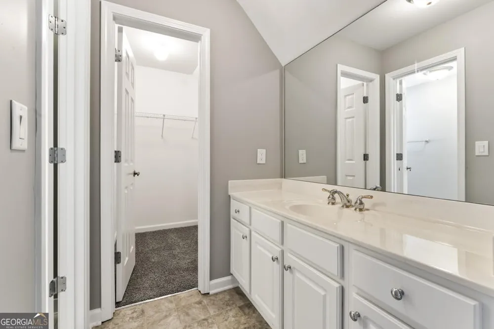 1216 McAllistar DR Locust Grove, GA 30248