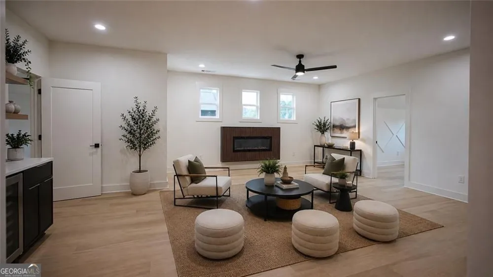 6220 Blackjack RD Flowery Branch, GA 30542