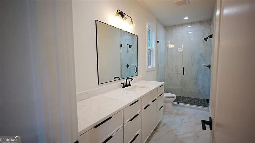6220 Blackjack RD Flowery Branch, GA 30542