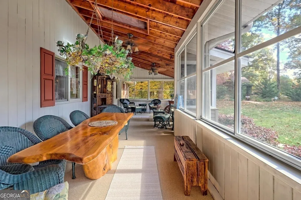 2734 Hidden Valley RD Hiawassee, GA 30546