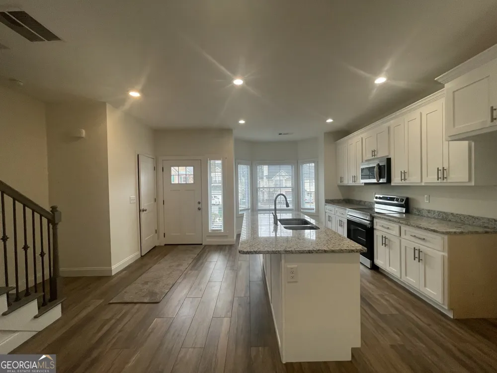 4034 Oak glenn DR Duluth, GA 30096