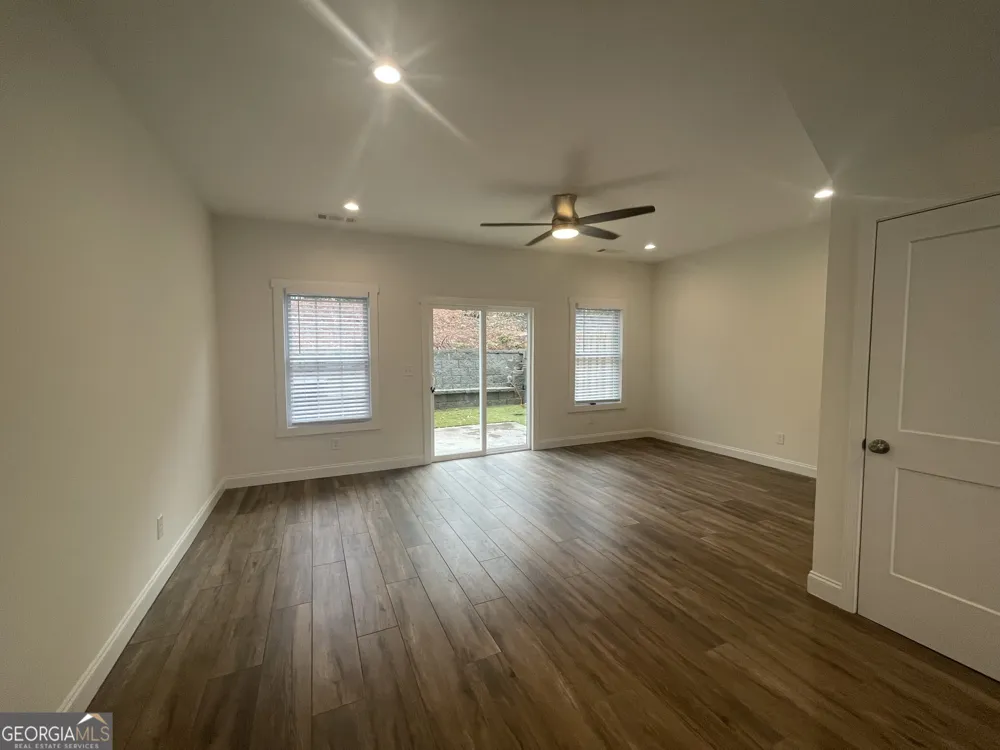 4034 Oak glenn DR Duluth, GA 30096