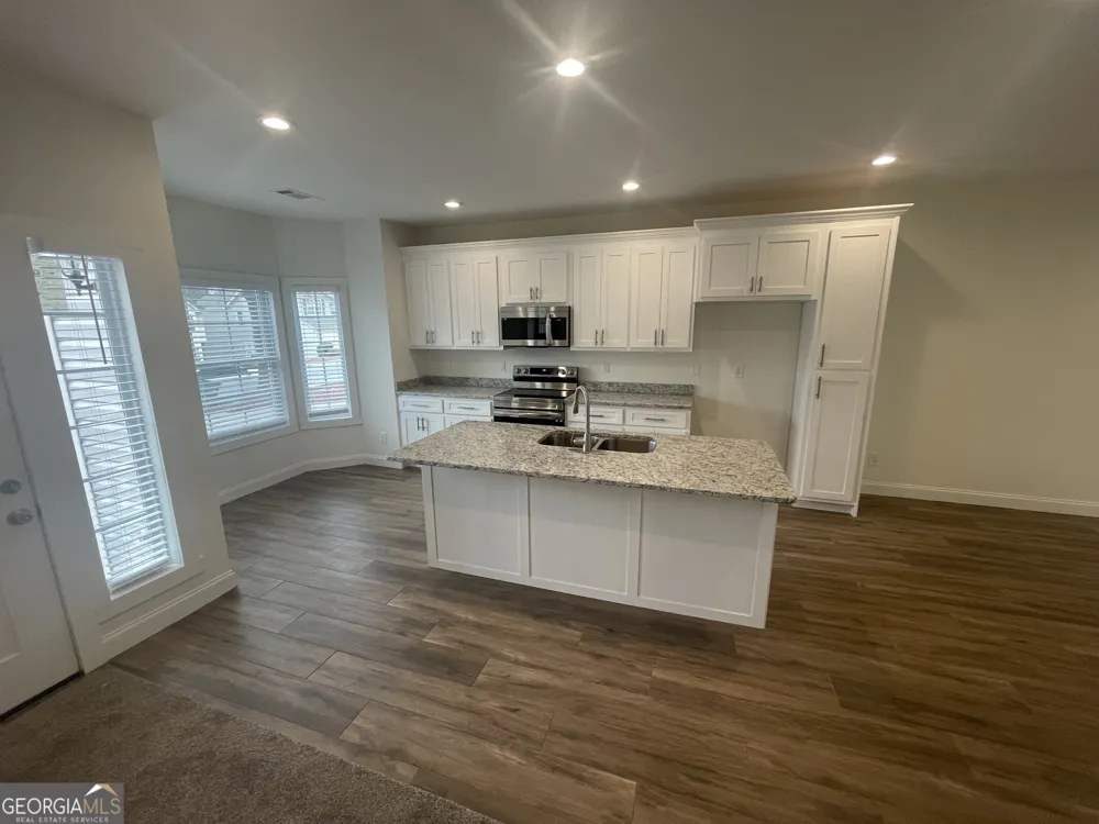 4034 Oak glenn DR Duluth, GA 30096